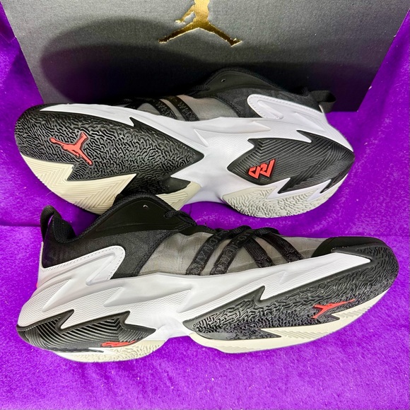 Nike Jordan One Take 3 DC7702-001 Black/White/Grey Fog Mens/Boys Size 6.5 New - Picture 9 of 12